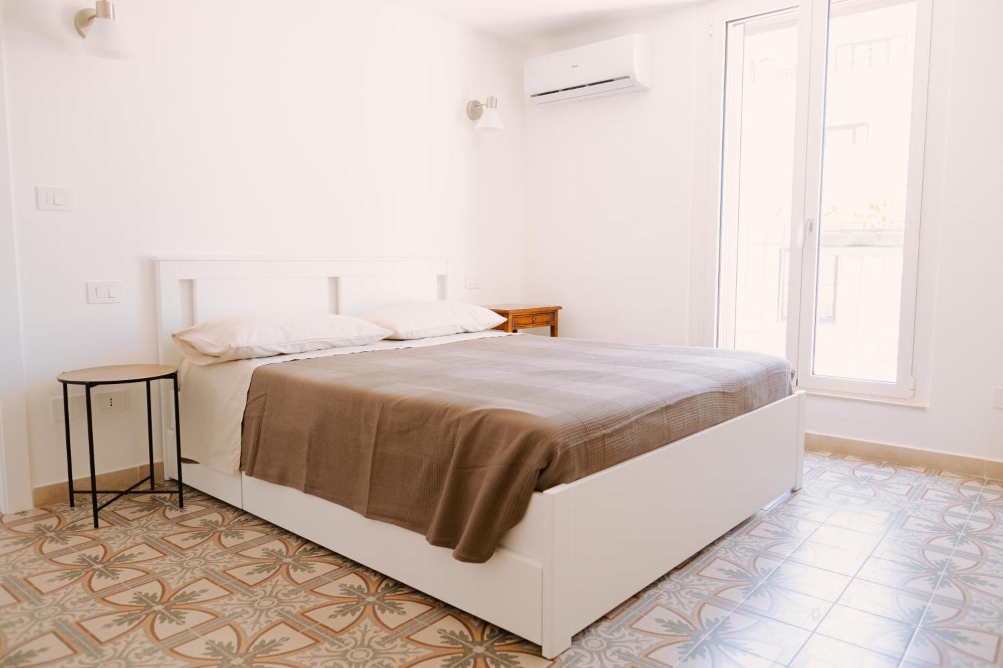 Casa Antonia - Terrace & Suites Bari Ngoại thất bức ảnh