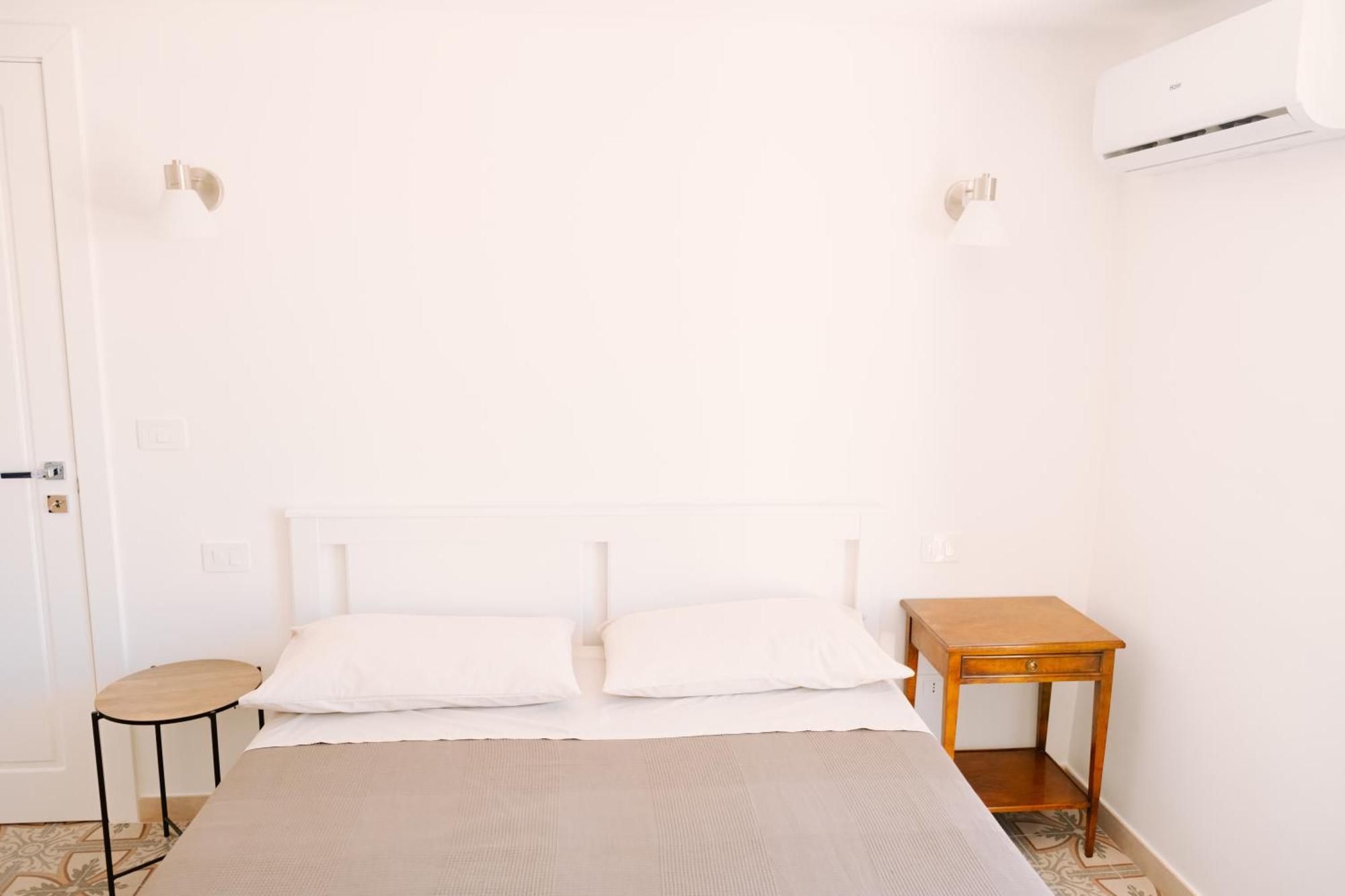 Casa Antonia - Terrace & Suites Bari Ngoại thất bức ảnh